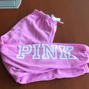 PINK by Victoria’s Secret pink Capris